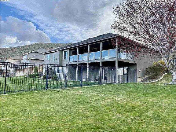 2nd image of 2108 Morency Dr