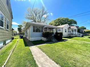 304 Degenhardt Ave, Saint Louis, MO