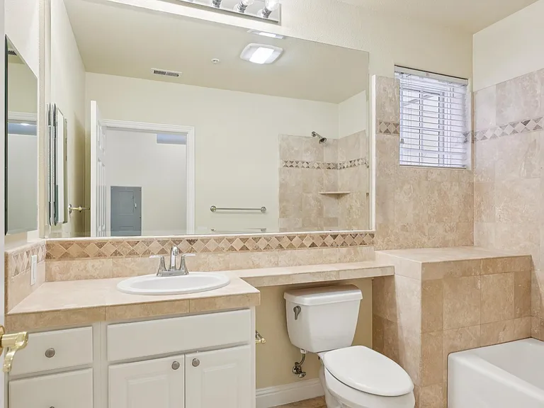 435 Sheridan Ave #201 — Photo 45