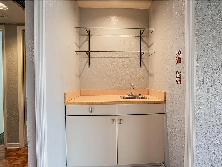 8 Huntley Ct #8 — Photo 8