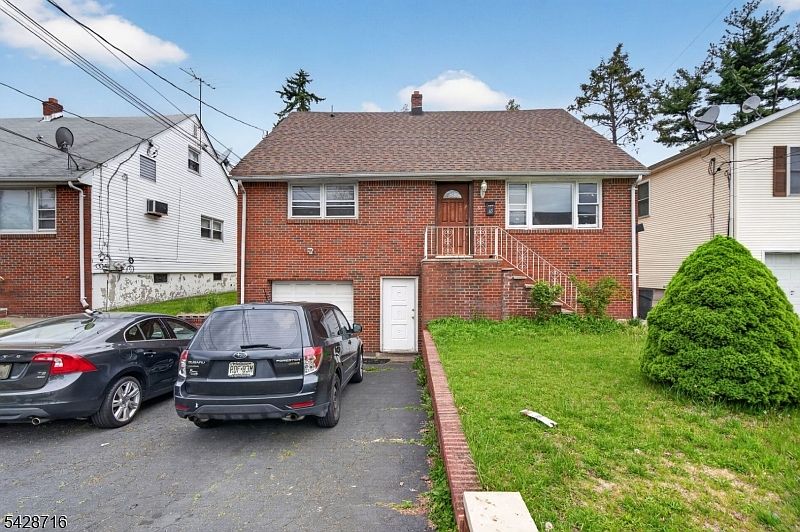 1st image of 65 Crosby Ave