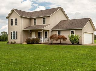 17265 Rowell Rd, Wellington, OH 44090