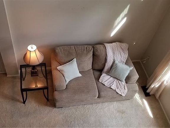 4th image of 7411 N Chestnut Commons Dr