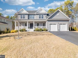 98 Alexander Dr, Barnegat, NJ 08005