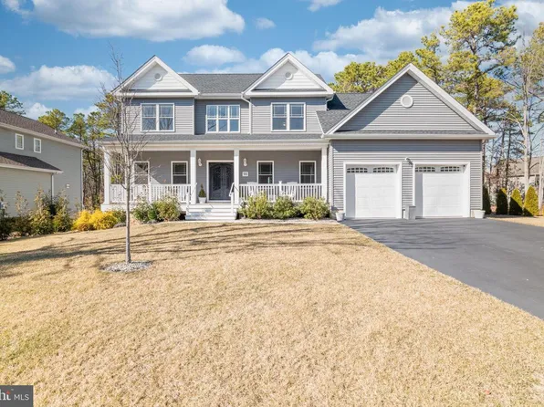 98 Alexander Dr, Barnegat, NJ 08005