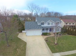4398 Hammontree Cir, Stow, OH 44224