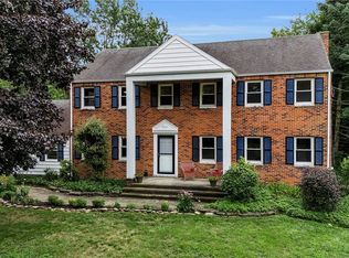 9501 Greiner Rd, Clarence, NY 14031