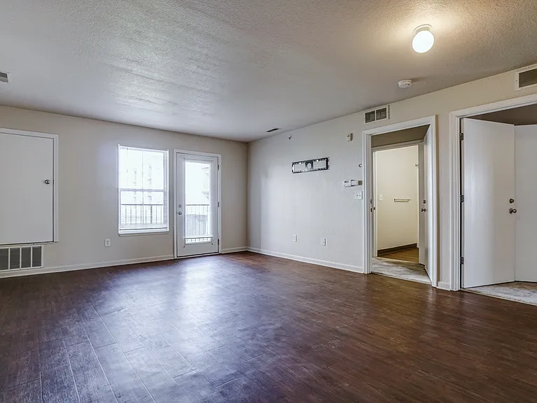 Village at Bluegrass Apartments — Photo 22