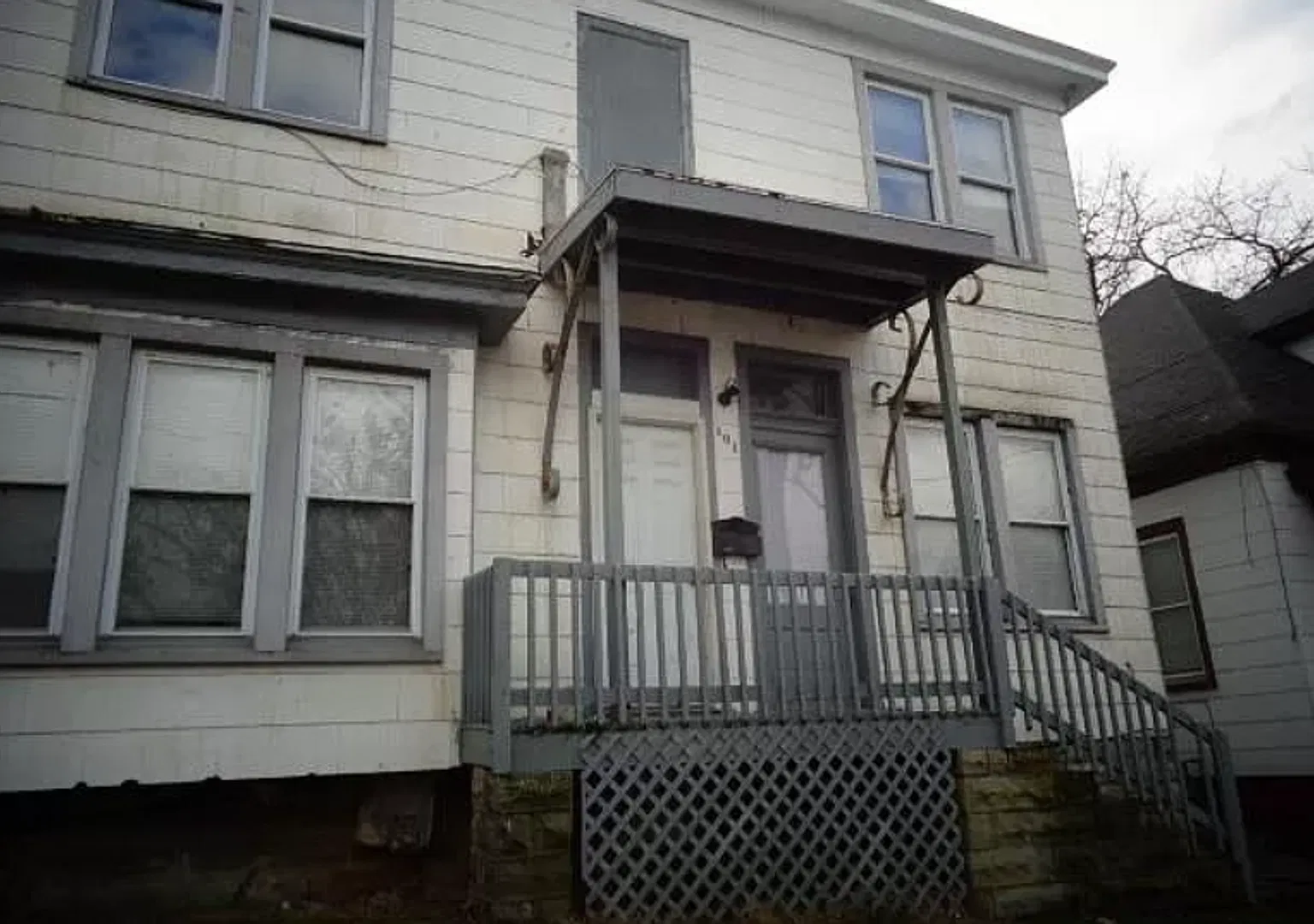 202 S Maple St — Photo 3
