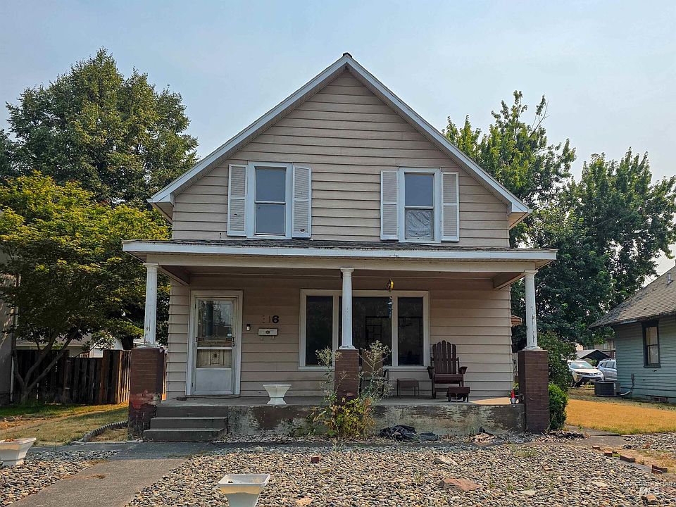 1st image of 816 10th Ave
