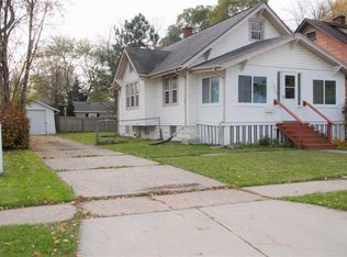 1408 Pine St, Port Huron, MI 48060