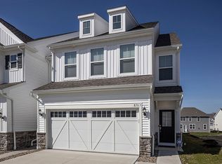 870 Dipper Ln #5, Aurora, OH 44202