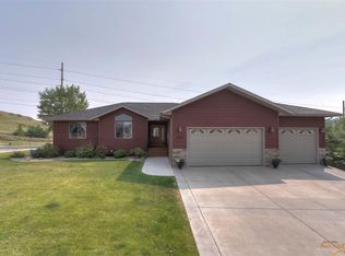 2911 Motherlode Dr, Rapid City, SD 57702