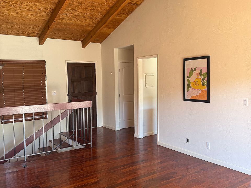 1st image of 1027 Miramonte Dr APT 1