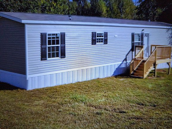 2nd image of 3247 Woodhaven Ln #F10