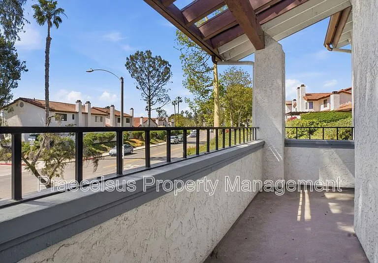 1535 Apache Dr #D — Photo 11