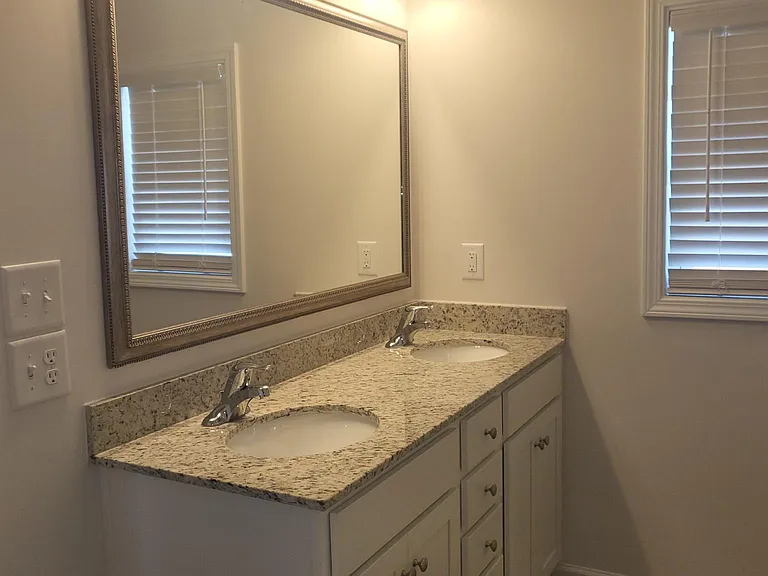 129 Weaver Way — Photo 10