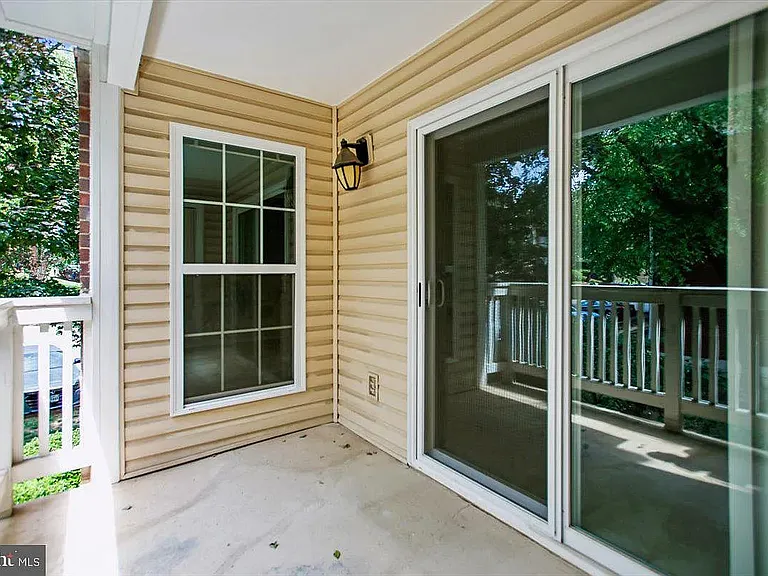 1530 Lincoln Way #203 — Photo 27