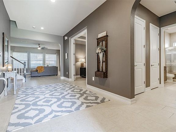 5th image of 1705 Whitewillow Dr