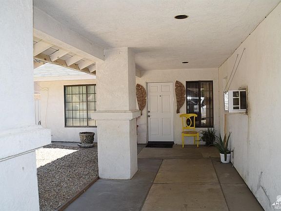 2nd image of 31190 Avenida El Mundo