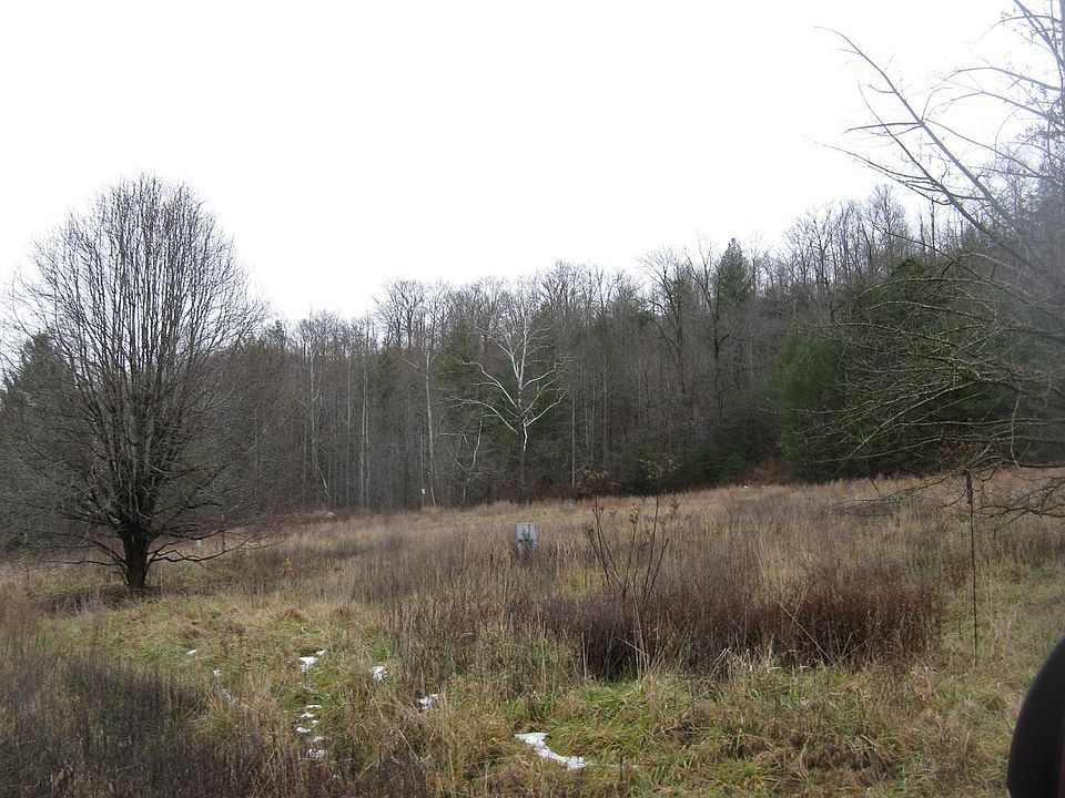 2nd image of 3 Crawfish Rd