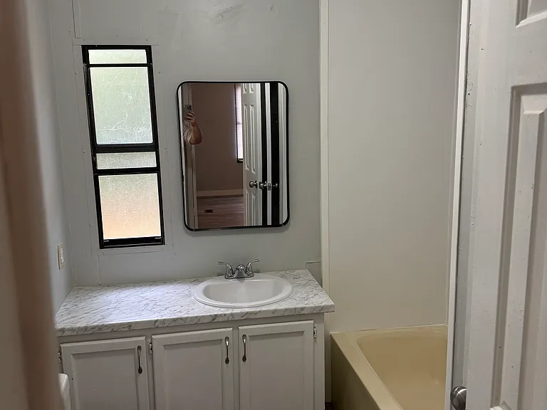 325 Beverly Loop — Photo 6