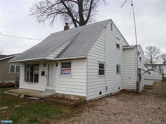 2nd image of 163 Highland Ave