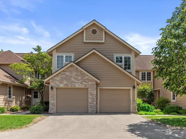 2975 River Birch DRIVE #D, Brookfield, WI 53045