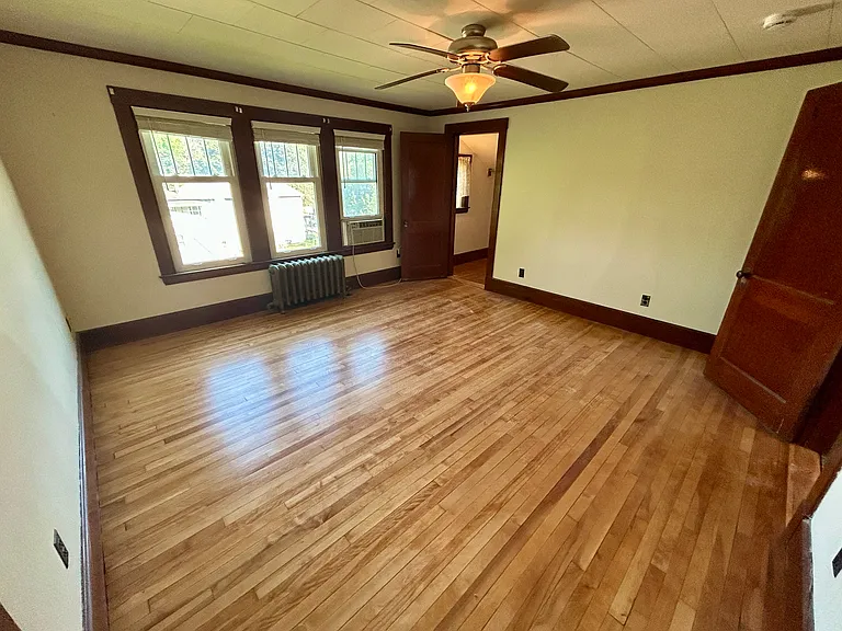 80 Western Ave — Photo 17