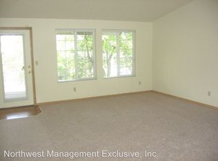 3828 O St, Vancouver, WA 98663