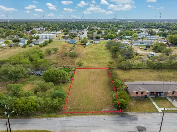 436 Industrial St, Taft, TX 78390