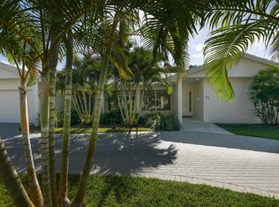 916 Jefferson St, Hollywood, FL 33019