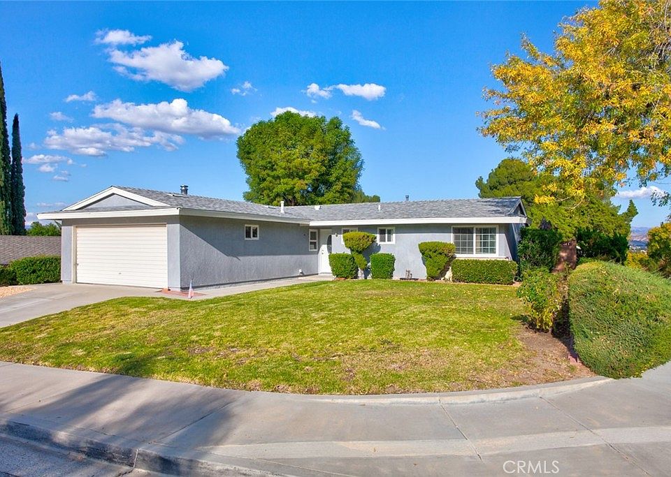 1st image of 26400 Gimlet Dr
