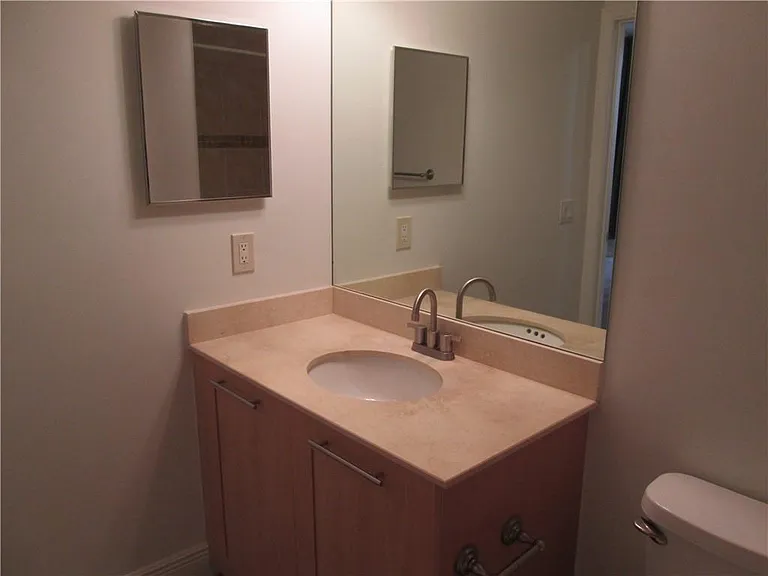 511 SE 5th Ave #1419 — Photo 18