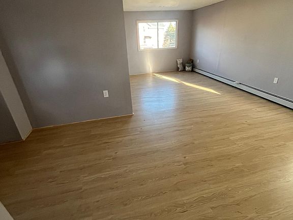 4th image of 111 Coral St #2