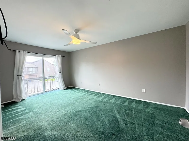 3311 Bloomingdale Dr — Photo 15