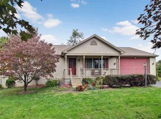 4485 Cedarwood Dr, York, PA 17402