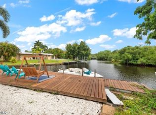 1721 Club House Rd, North Fort Myers, FL 33917