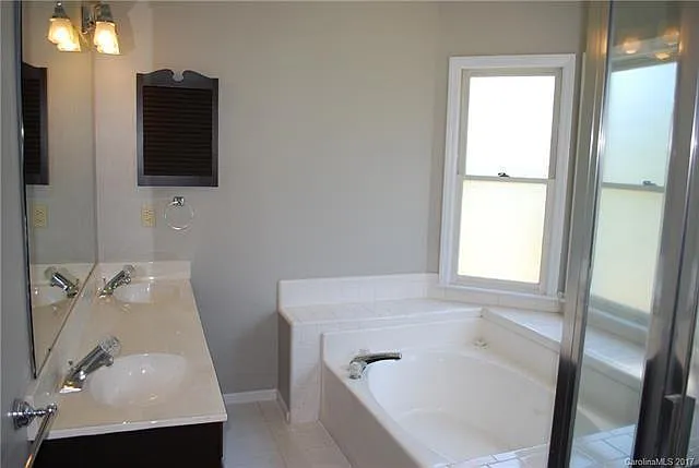 10620 Fairway Ridge Rd — Photo 9
