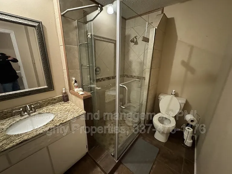 44 Phlox Dr — Photo 2