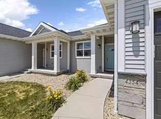 4354 Eagle Ridge Ln, Windsor, WI 53598