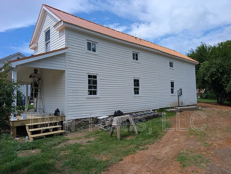 3 bed, 2.0 bath, 1750 sqft, $1,600 — Photo 3