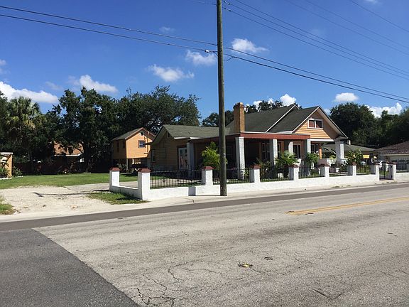 5th image of 815 W Columbus Dr