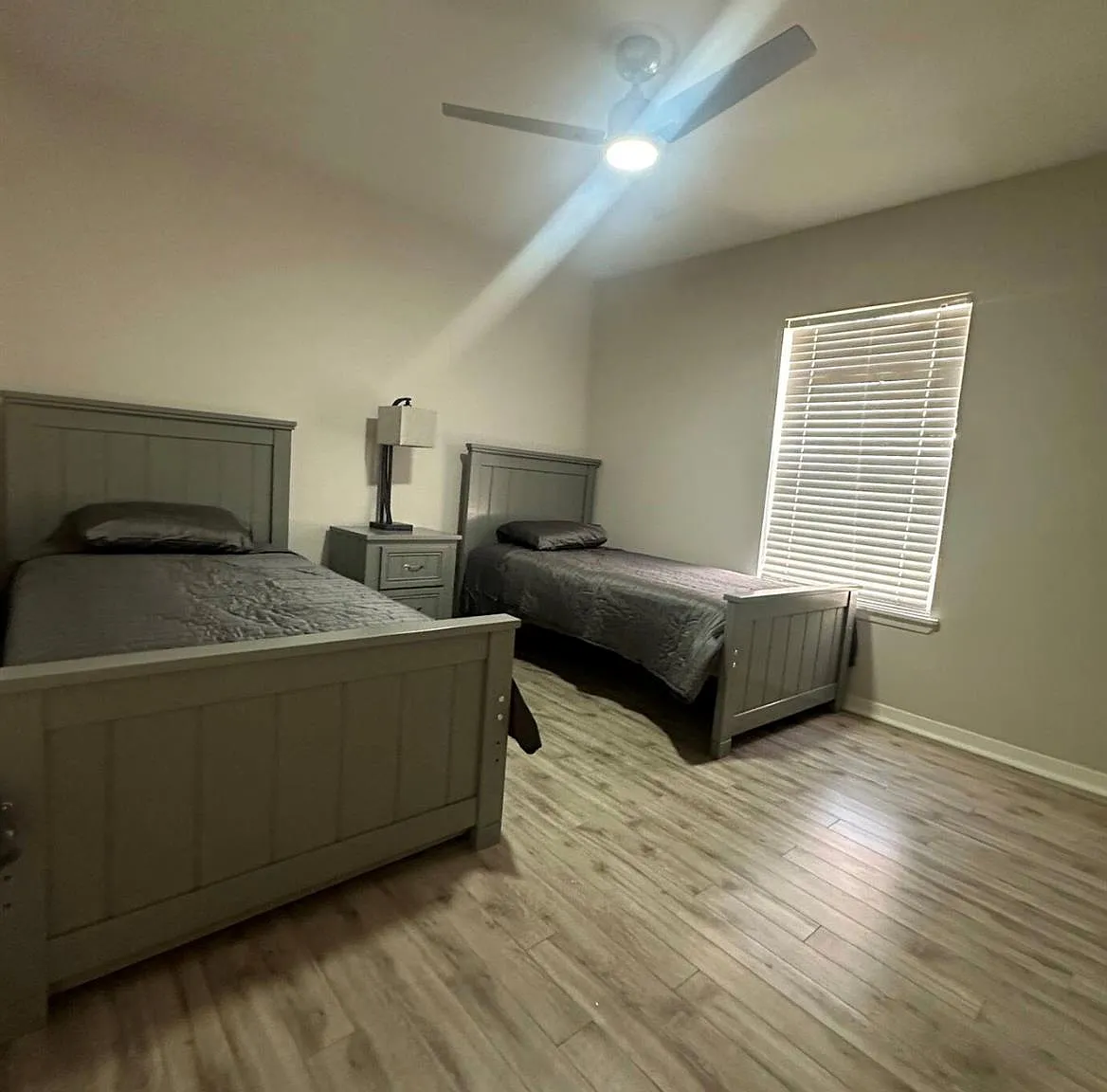 2 bed, 2.0 bath, 1023 sqft, $1,200 — Photo 4