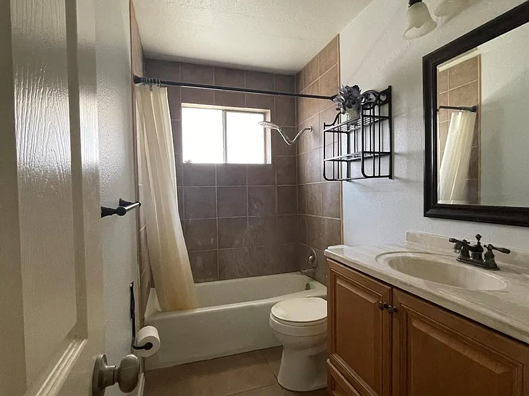 3103 Sam Houston Dr — Photo 16