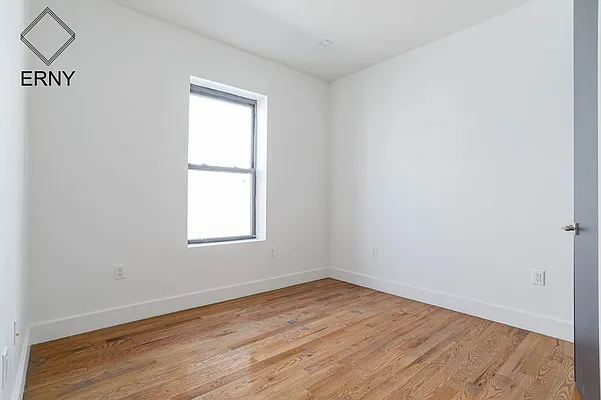 Rented by ERNY LLC | media 19