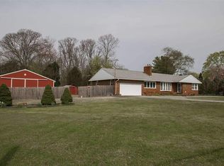 636 S Orchard Rd, Vineland, NJ 08360