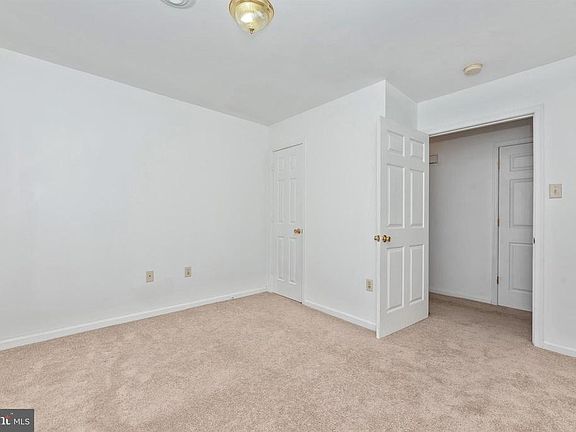 5th image of 1034 Lanvale St