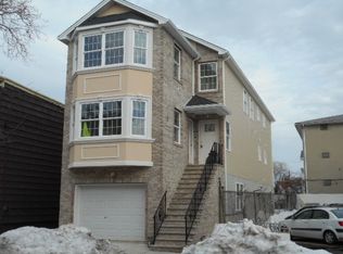 10 Clover St, Newark, NJ 07105