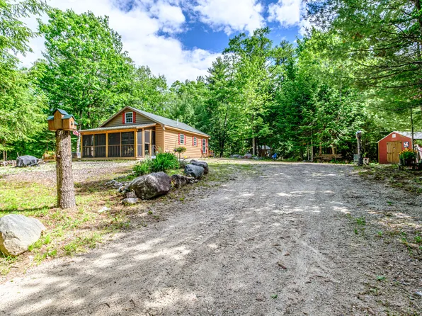 27 Merrifield Circle, Sebago, ME 04029